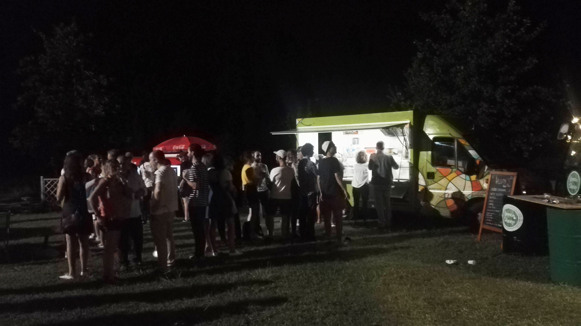 festival-VeganFoodTruck